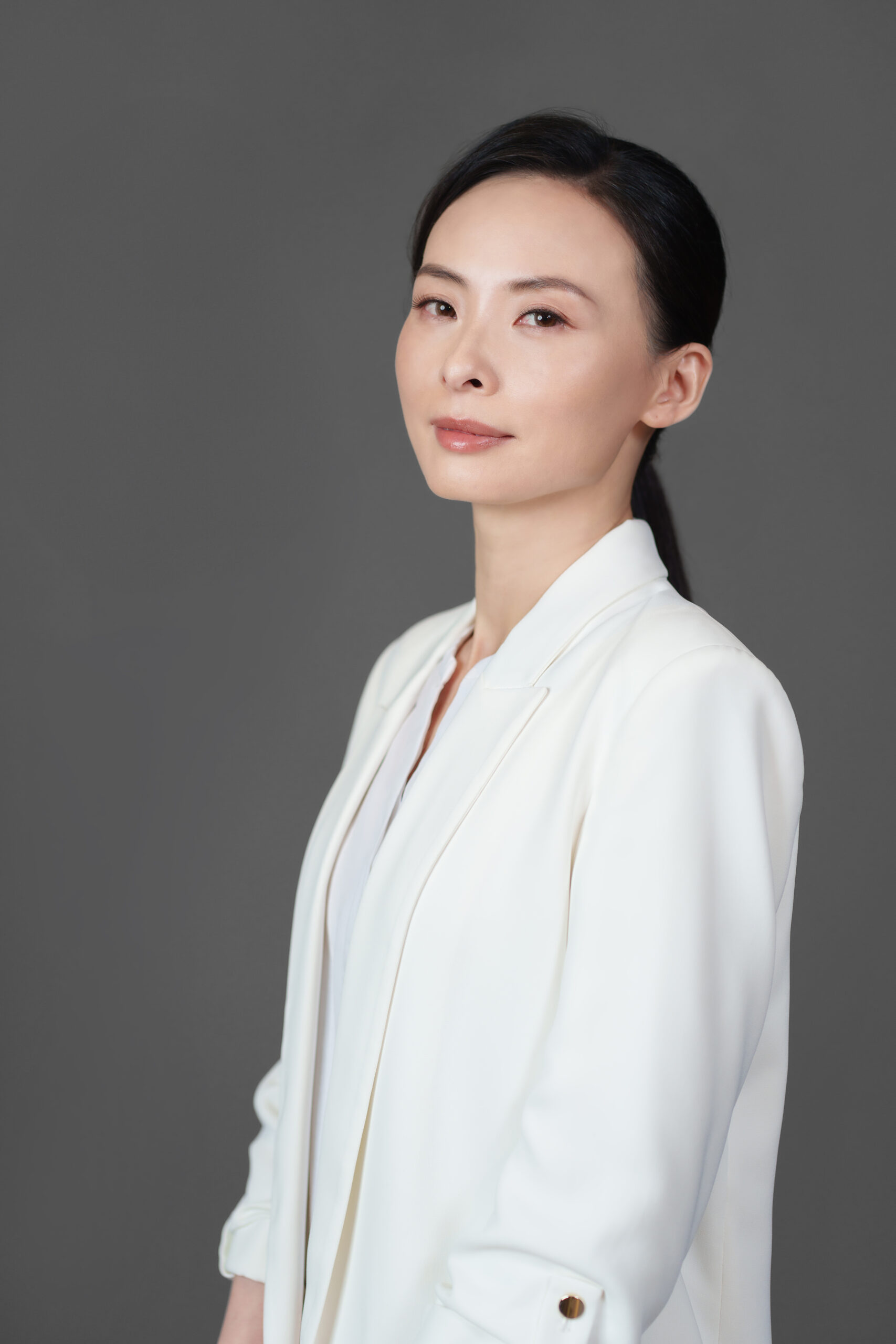 莉莉安Lillian